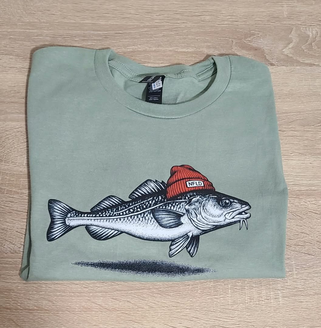 Animals Wearing Newfoundland Beanie T-Shirts