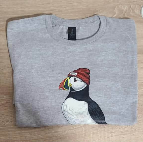 Animals Wearing Newfoundland Beanie T-Shirts